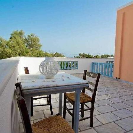 Jojo Beach Hotel & Bar Agios Georgios (Santorini) Exterior photo