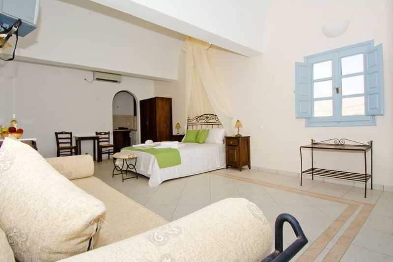 Jojo Beach Hotel & Bar Agios Georgios (Santorini) Exterior photo